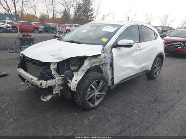 3CZRU6H57MM749096 2021 HONDA HR-V - Image 2