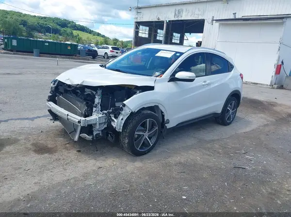 3CZRU6H57MM753665 2021 HONDA HR-V - Image 2