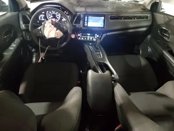 3CZRU6H57NM729819 2022 HONDA HR-V - Image 8