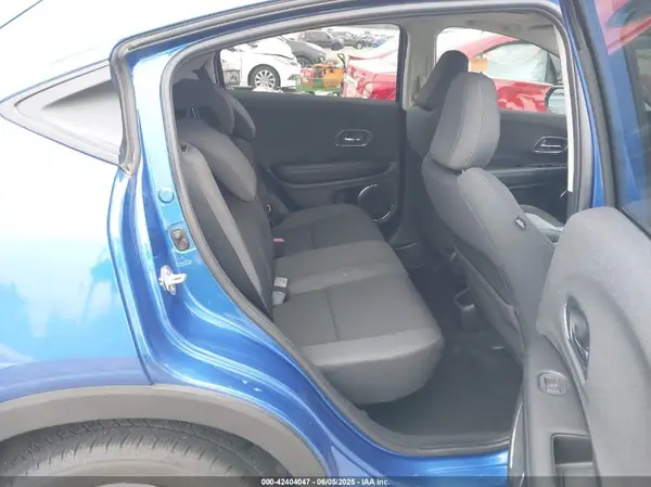 3CZRU6H57NM734972 2022 HONDA HR-V - Image 8