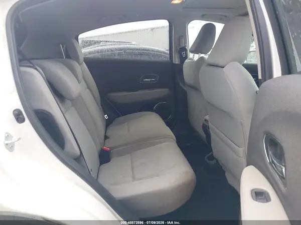 3CZRU6H57NM746460 2022 HONDA HR-V - Image 8