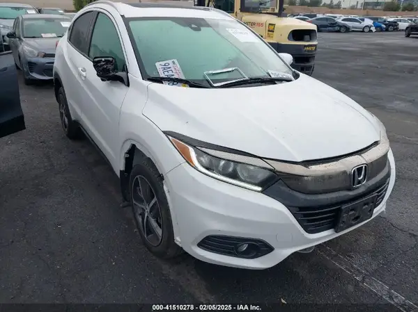 3CZRU6H57NM750850 2022 HONDA HR-V - Image 1