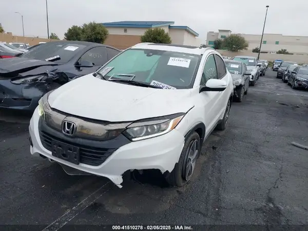 3CZRU6H57NM750850 2022 HONDA HR-V - Image 2