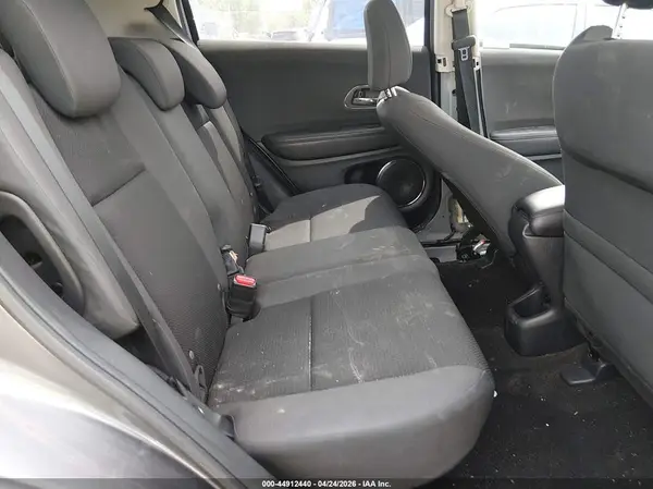 3CZRU6H57NM754171 2022 HONDA HR-V - Image 8
