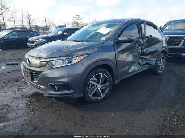3CZRU6H57NM759998 2022 HONDA HR-V - Image 2