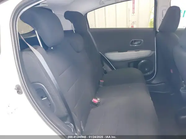 3CZRU6H57NM763727 2022 HONDA HR-V - Image 8