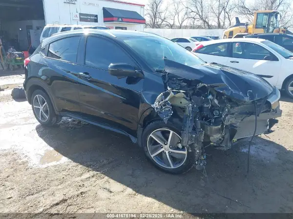 3CZRU6H57NM770368 2022 HONDA HR-V - Image 1