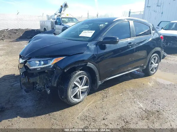 3CZRU6H57NM770368 2022 HONDA HR-V - Image 2