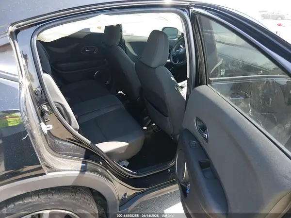 3CZRU6H57NM775957 2022 HONDA HR-V - Image 8