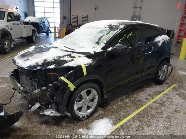 3CZRU6H58GM107068 2016 HONDA HR-V - Image 2