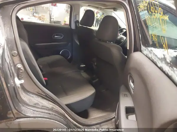 3CZRU6H58GM107068 2016 HONDA HR-V - Image 8