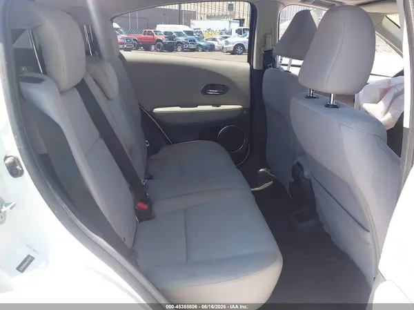 3CZRU6H58GM707671 2016 HONDA HR-V - Image 8