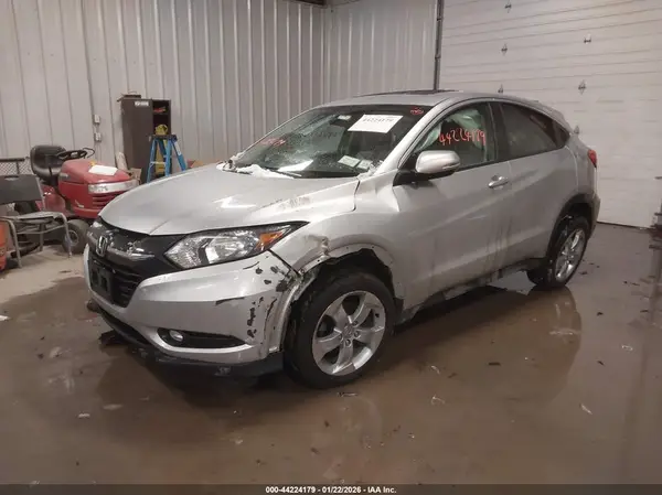 3CZRU6H58GM710750 2016 HONDA HR-V - Image 2