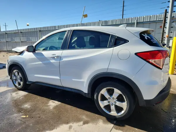 3CZRU6H58GM713180 2016 HONDA HR-V - Image 2