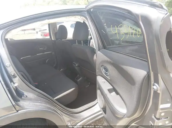 3CZRU6H58GM722266 2016 HONDA HR-V - Image 8