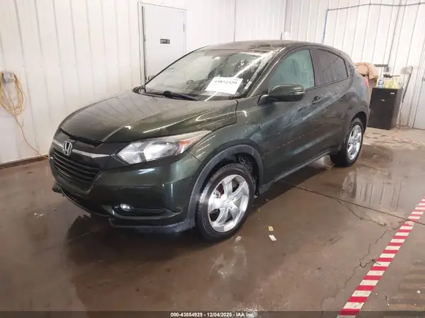 3CZRU6H58GM732439 2016 HONDA HR-V - Image 2