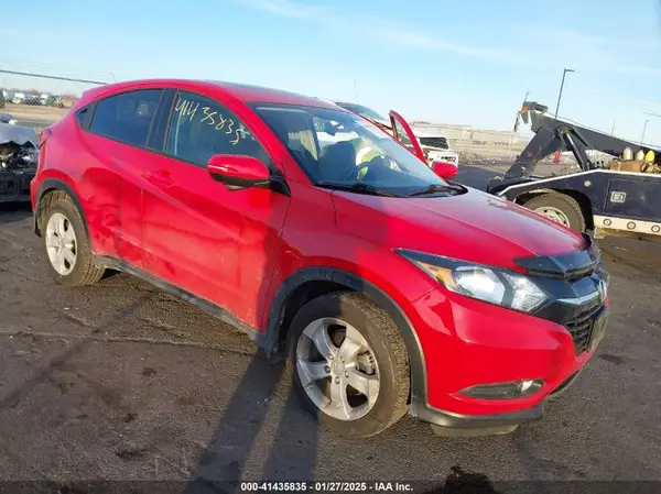 3CZRU6H58GM733607 2016 HONDA HR-V - Image 1