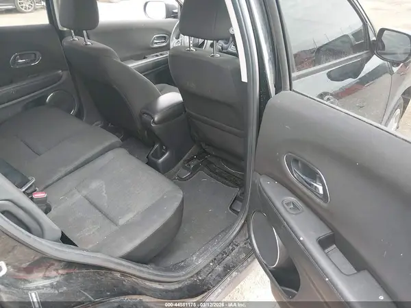 3CZRU6H58GM748396 2016 HONDA HR-V - Image 8