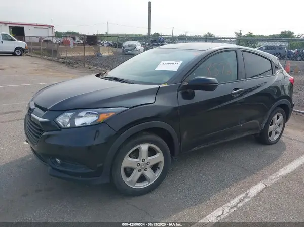 3CZRU6H58GM748401 2016 HONDA HR-V - Image 2