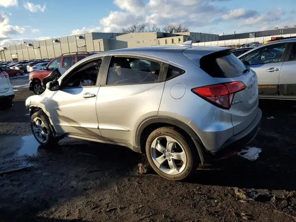 3CZRU6H58GM748916 2016 HONDA HR-V - Image 2