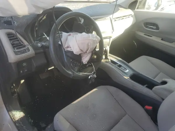 3CZRU6H58GM756532 2016 HONDA HR-V - Image 8