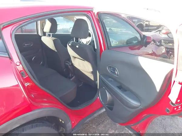 3CZRU6H58GM756904 2016 HONDA HR-V - Image 8