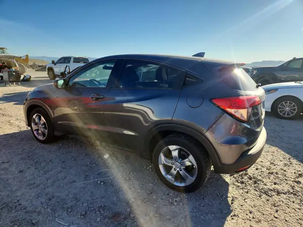 3CZRU6H58GM765828 2016 HONDA HR-V - Image 2