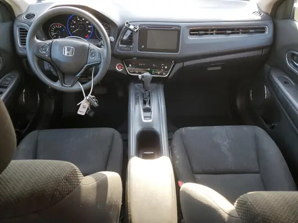 3CZRU6H58GM767675 2016 HONDA HR-V - Image 8
