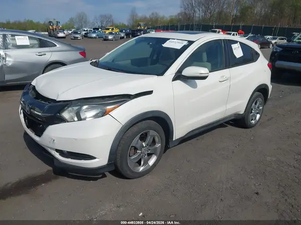 3CZRU6H58GM769927 2016 HONDA HR-V - Image 2