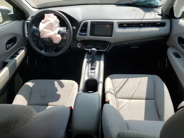 3CZRU6H58HG705483 2017 HONDA HR-V - Image 8