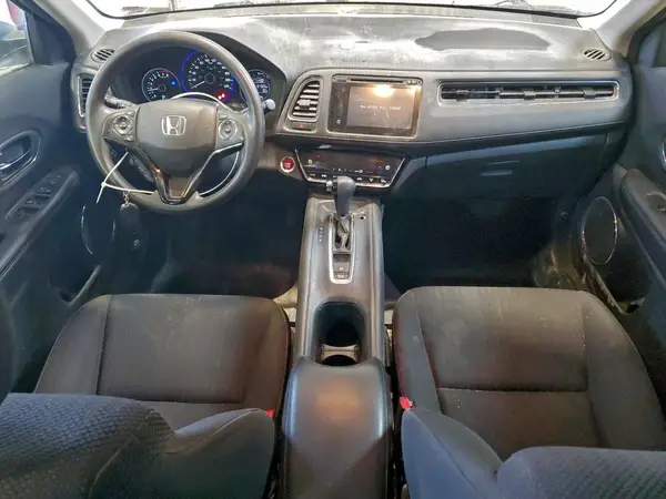 3CZRU6H58HM107279 2017 HONDA HR-V - Image 8