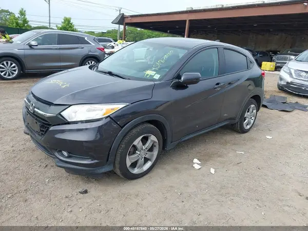 3CZRU6H58HM706148 2017 HONDA HR-V - Image 2