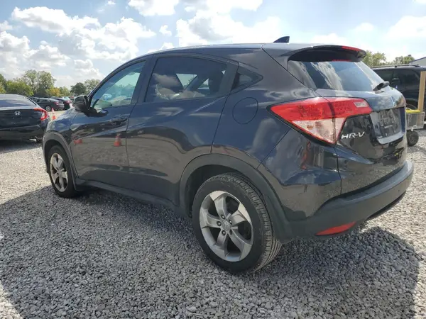 3CZRU6H58HM708921 2017 HONDA HR-V - Image 2