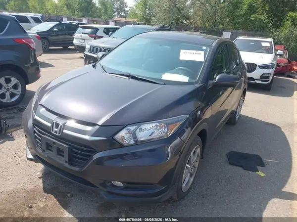3CZRU6H58HM710653 2017 HONDA HR-V - Image 2
