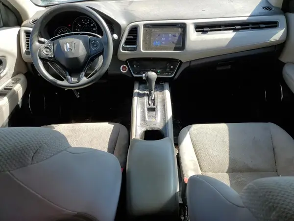 3CZRU6H58HM713679 2017 HONDA HR-V - Image 8