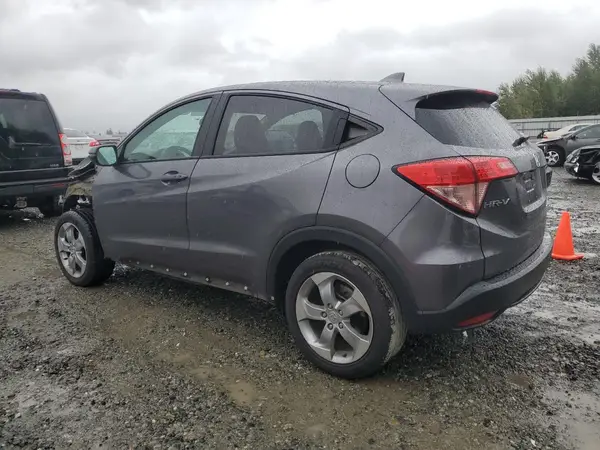 3CZRU6H58HM715514 2017 HONDA HR-V - Image 2