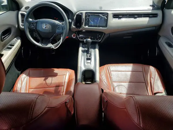 3CZRU6H58HM718039 2017 HONDA HR-V - Image 8
