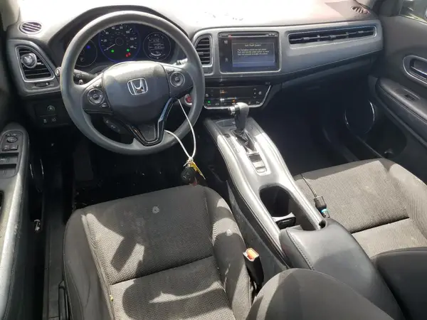 3CZRU6H58HM722768 2017 HONDA HR-V - Image 8