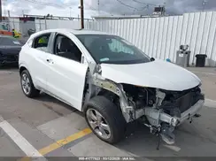 3CZRU6H58HM722964 2017 HONDA HR-V