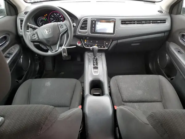 3CZRU6H58HM731888 2017 HONDA HR-V - Image 8