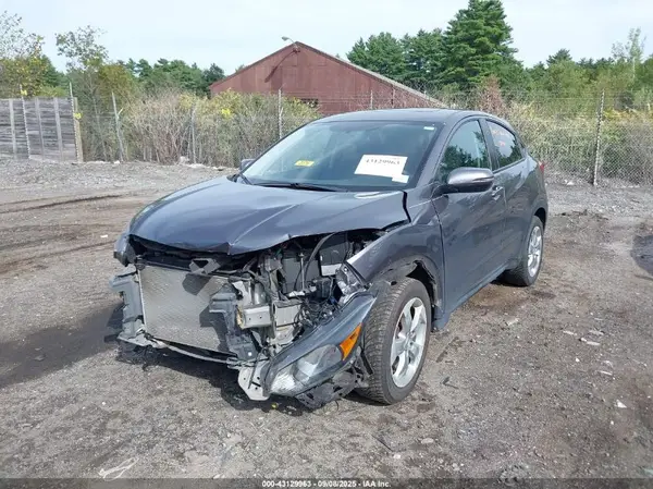 3CZRU6H58HM731910 2017 HONDA HR-V - Image 2
