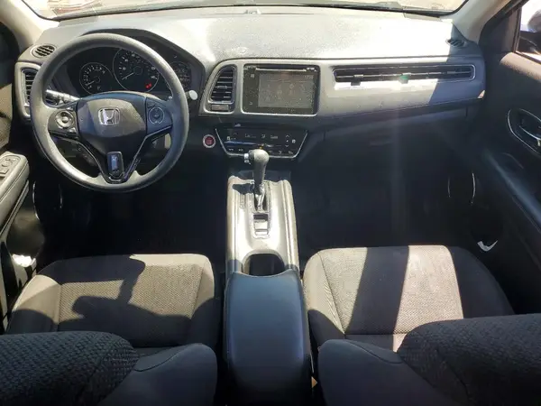 3CZRU6H58JG707904 2018 HONDA HR-V - Image 8