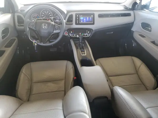 3CZRU6H58JG715565 2018 HONDA HR-V - Image 8