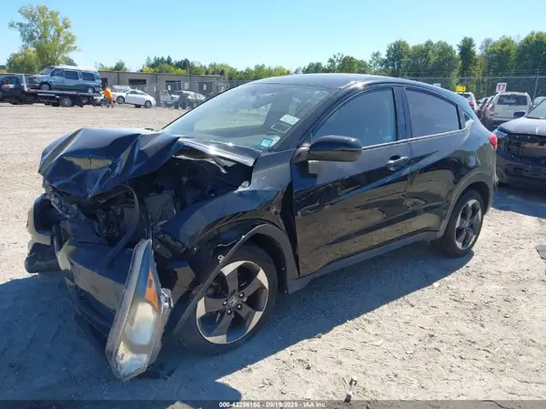 3CZRU6H58JG721849 2018 HONDA HR-V - Image 2