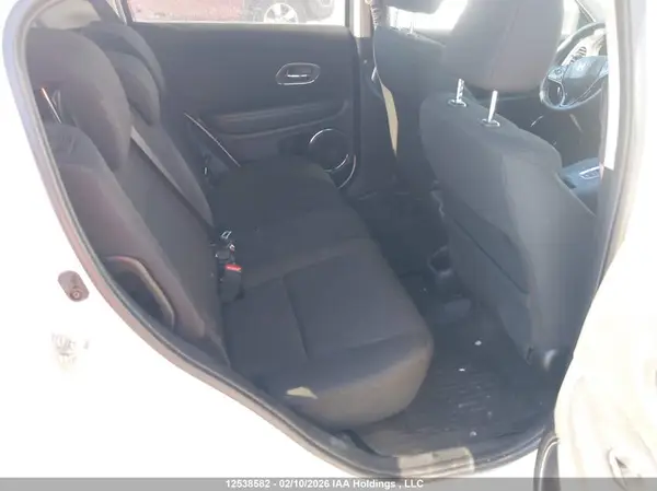 3CZRU6H58JM108566 2018 HONDA HR-V - Image 8