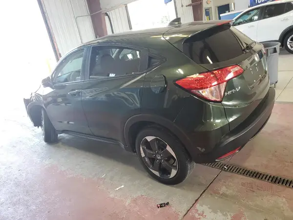 3CZRU6H58JM701201 2018 HONDA HR-V - Image 2