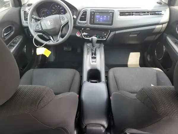 3CZRU6H58JM706043 2018 HONDA HR-V - Image 8