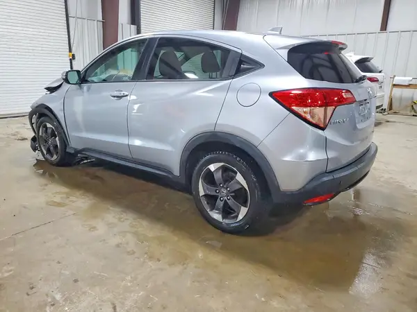 3CZRU6H58JM710433 2018 HONDA HR-V - Image 2