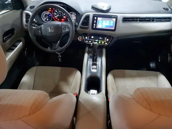 3CZRU6H58JM710433 2018 HONDA HR-V - Image 8