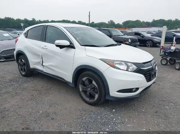 3CZRU6H58JM710836 2018 HONDA HR-V - Image 1